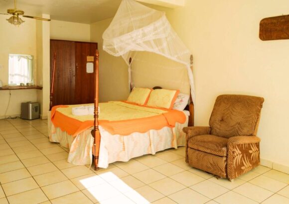 Sunrise Apartments Hotel Fort Portal