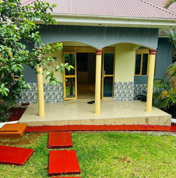 NIWA GARDENS KAMWENGE